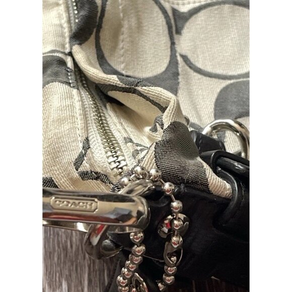 Vintage Coach Canvas Classic Logo Women’s Tote Shoulder Bag Green Mint Interior - Picture 13 of 16